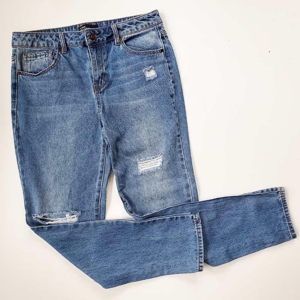 miss poured blue High Rise Ripped Jeans - Picture 2 of 7